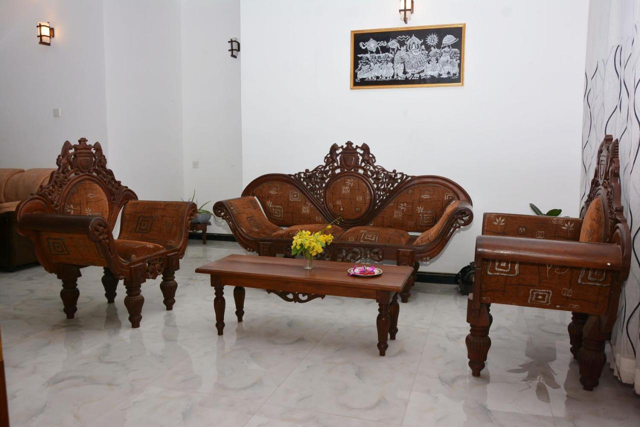 Hotel Ehala Family Rest à Anurâdhapura Extérieur photo