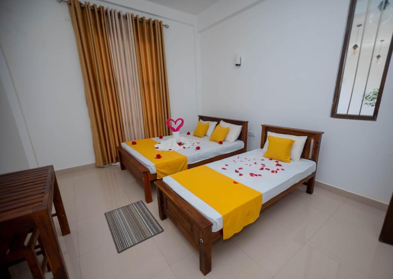 Hotel Ehala Family Rest à Anurâdhapura Extérieur photo